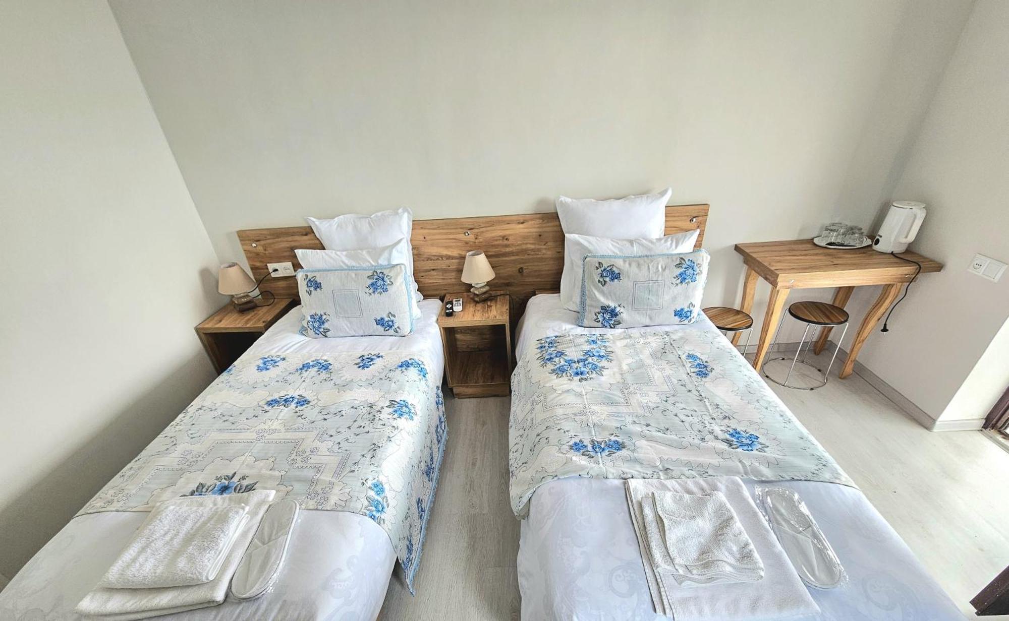 Hilltop Guest House Kutaisi Eksteriør billede
